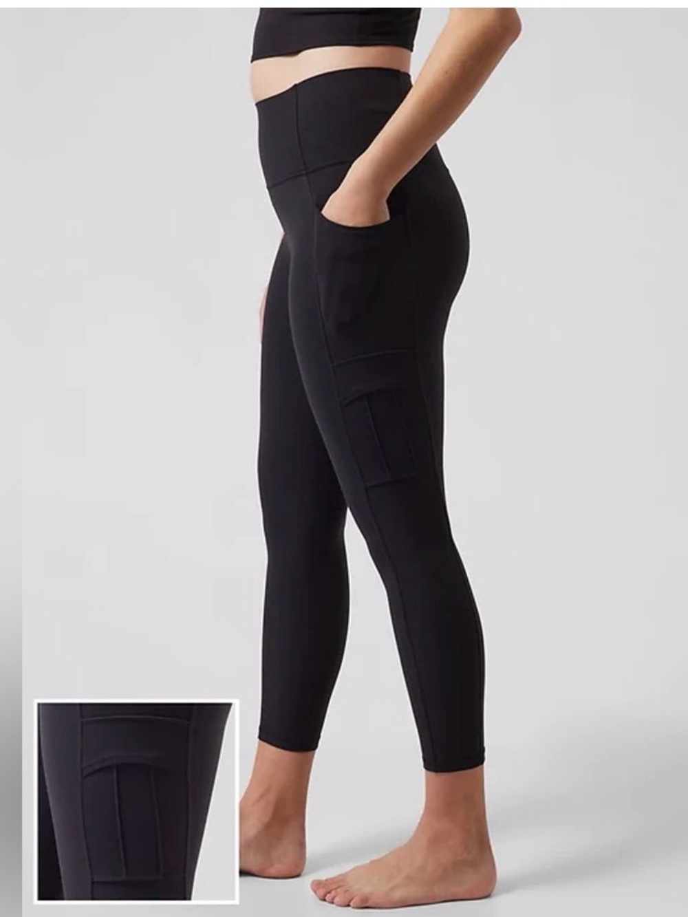 Athleta Salutation Cargo 7/8 Tight size medium in black